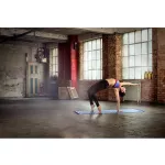 Dwustronna mata do jogi-Reebok RAYG-11030BL 4 mm Dwustronna mata do jogi-Reebok RAYG-11030BL 4 mm