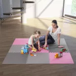 Mata puzzle pod sprzęt One Fitness MP10 10 mm 9 elementów - różowo-szara Mata puzzle pod sprzęt One Fitness MP10 10 mm 9 elementów - różowo-szara