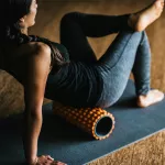 Roller do masażu tkanek głębokich Gaiam 61793 Roller do masażu tkanek głębokich Gaiam 61793