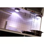 Drewniana kuchnia SK-15 z akcesoriami, światełka LED + strój kucharski GRATIS - biała Drewniana kuchnia SK-15 z akcesoriami, światełka LED + strój kucharski GRATIS - biała