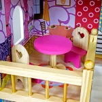 Drewniany domek dla lalek z akcesoriami SK-02 - 3 piętra Drewniany domek dla lalek z akcesoriami SK-02 - 3 piętra