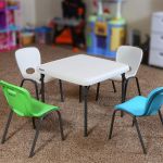 Półkomercyjne krzesło dla dzieci do piętrowania - migdałowe 80369