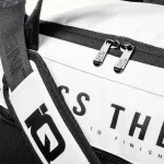 Torba treningowa IQ OLECHIS WMNS 40L Black/White Torba treningowa IQ OLECHIS WMNS 40L Black/White